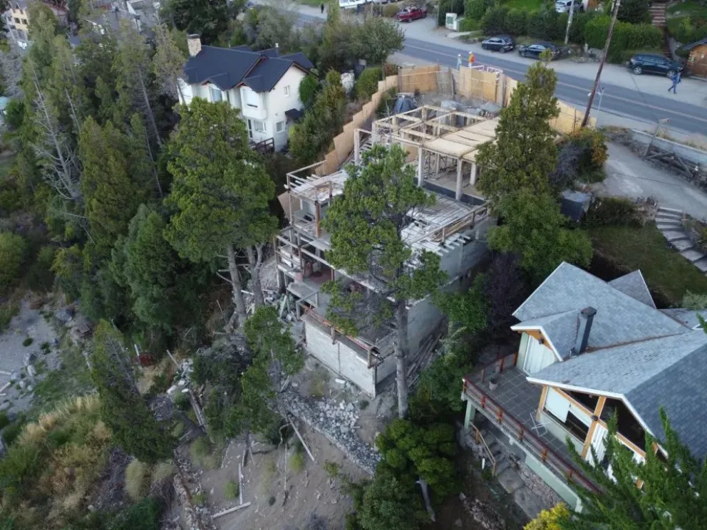 Una construcción que generó polémica en la ciudad / Foto Gentileza Rio Negro 
