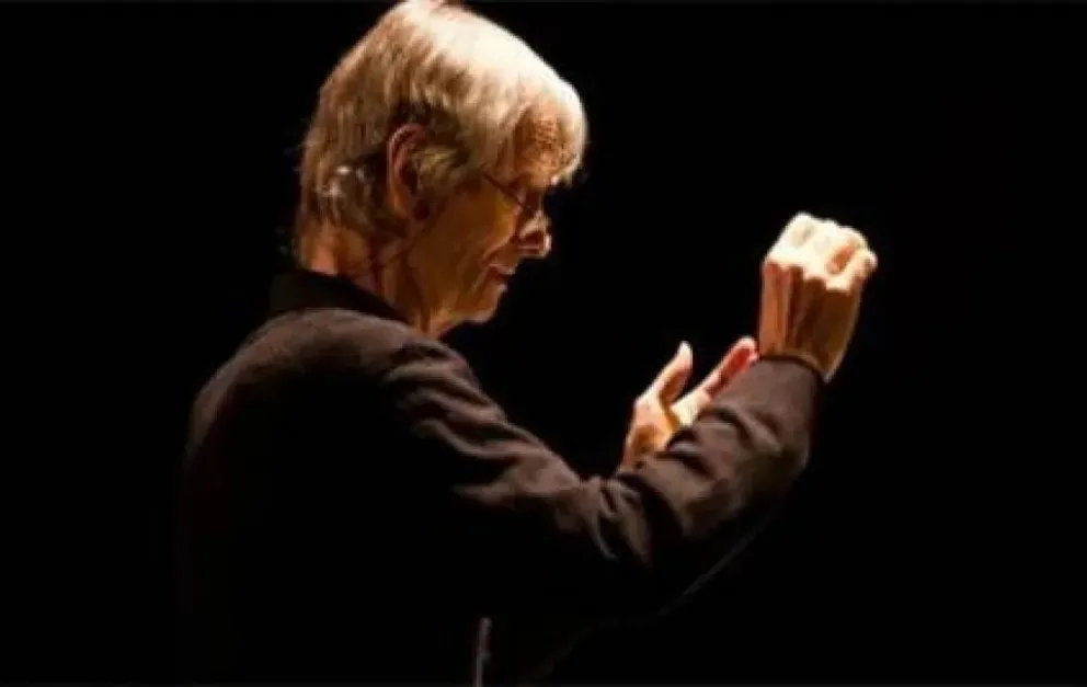 Dalziel en su salsa.