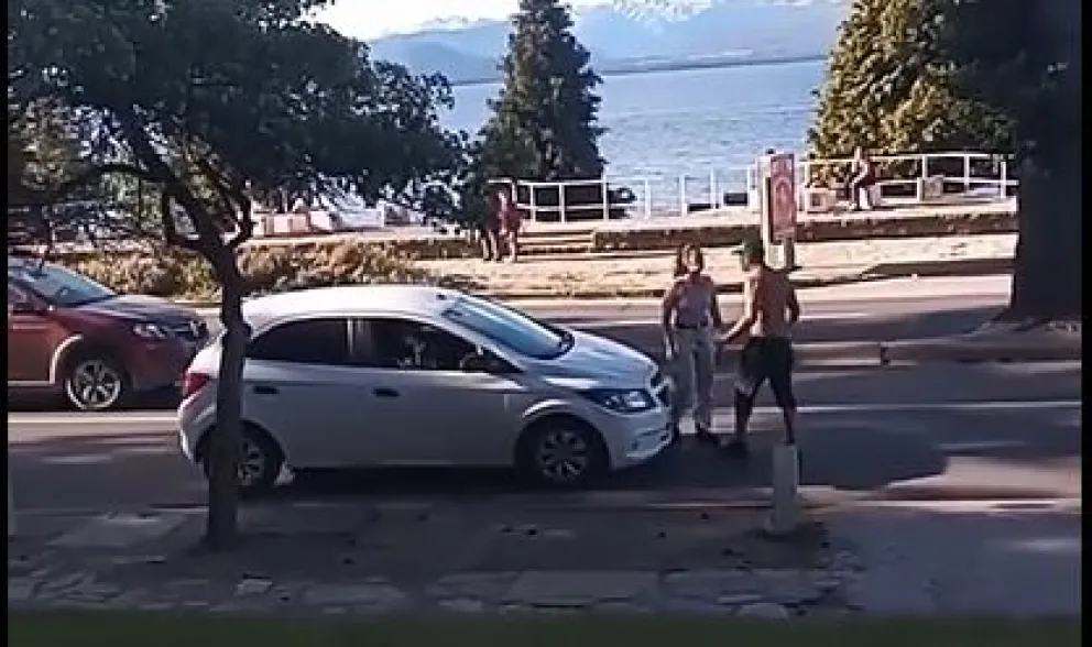 Una pelea que pudo haber terminado peor no pasó a mayores. / Video Gentileza 