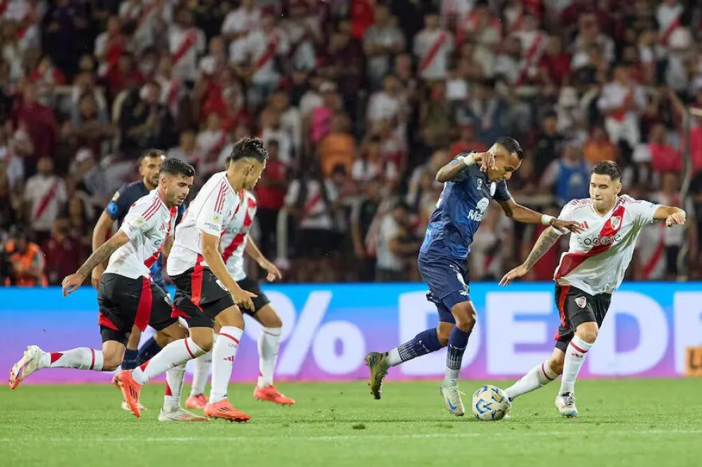 Partido por la fecha 23 de la Liga Profesional.