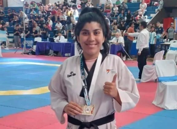 Medalla de oro para la barilochense Brenda Acevedo | Diario El Cordillerano