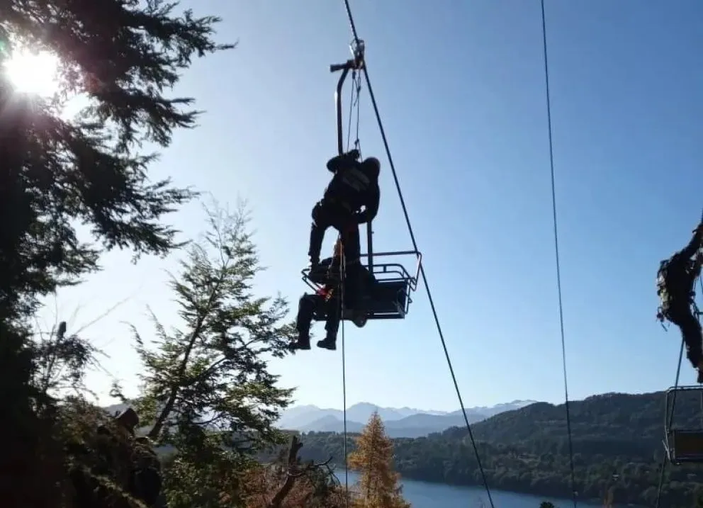 Al momento de emprender la bajada, el turista se descompensó repentinamente. (Foto de archivo)