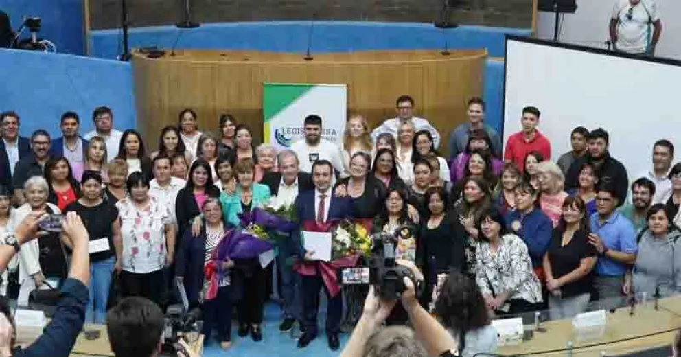 Emilia Bichara, Dora Gallardo, Gladys Alonso, Teresa Gaona y Norma Cascelli, marcaron la historia de la salud pública en nuestra Provincia.