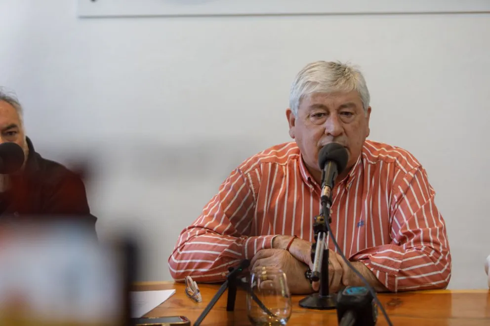 El jefe comunal entiende que es ilegal que el municipio pague los salarios de quienes ocupan cargos electivos dentro del SOYEM / Foto Matías Garay 