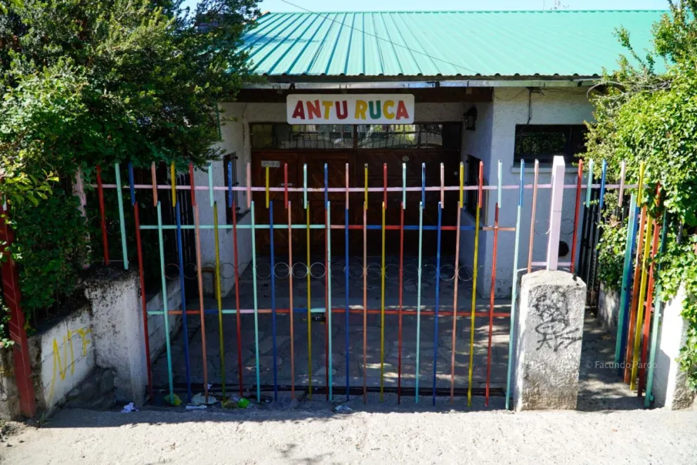 La institución educativa vive un conflicto con ATE (foto: Facundo Pardo).