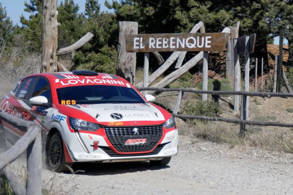 La primera prueba de velocidad fue hoy, en el tramo Puente Ñirihuau-El Rebenque. (Fotos: Euge Neme)