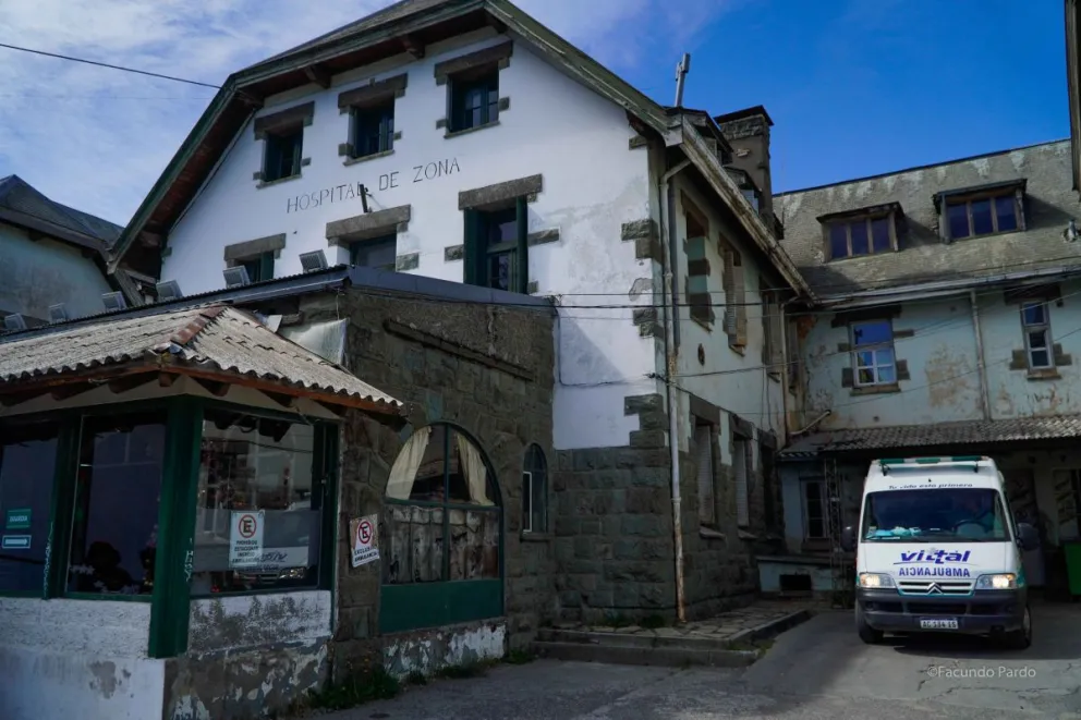 El menor baleado en el oeste celebra su cumpleaños internado. 