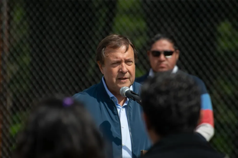 El gobernador destacó el rol del sector privado en la ATUR. / Fotos Facu Britos