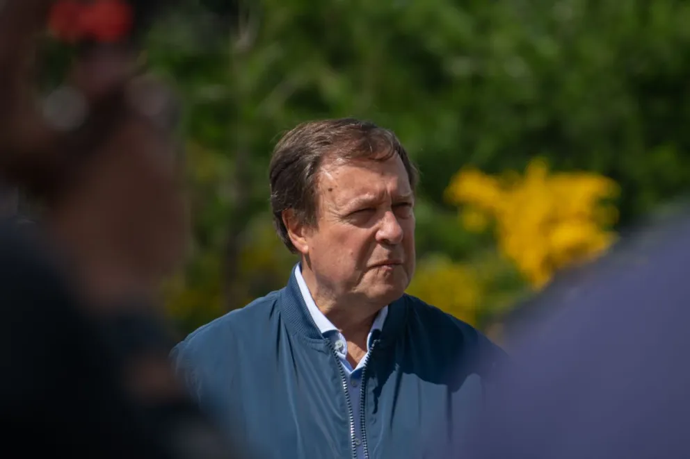 La denuncia se radicó este viernes en la ciudad de Cipolletti y apuntó al gobernador Alberto Weretilneck 