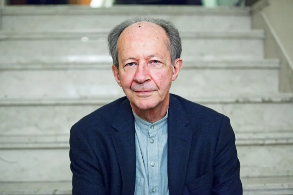 Giorgio Agamben.