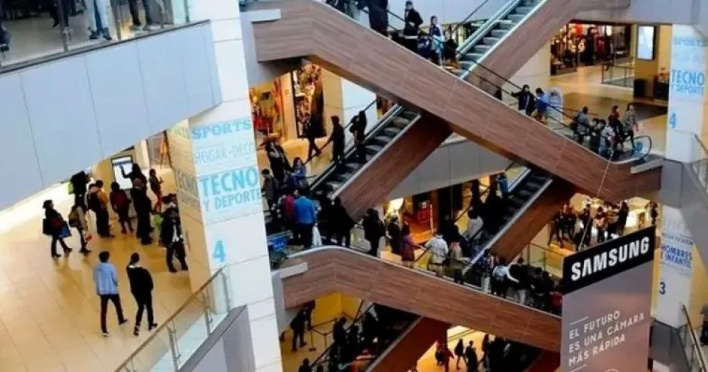Se impusieron límites en la importación de dispositivos tecnológicos.