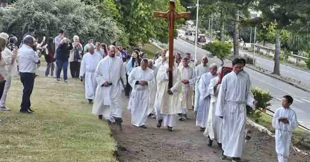 La Cruz tiene un enorme significado para la comunidad católica local.