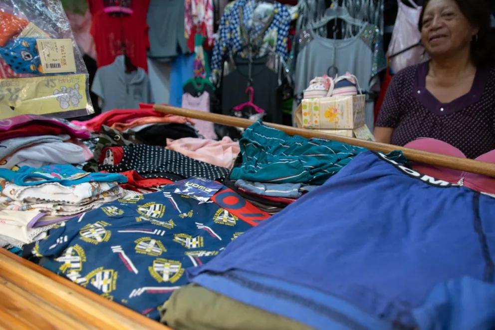 Muchas de ellas encontraron en la feria, una respuesta como salida laboral buscando sustento económico para sus familias. Foto: archivo