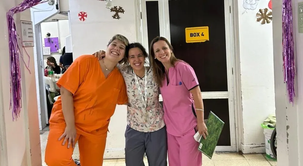 Equipo de ginecobstetricia anoche, esperando el segundo parto de 2025. 