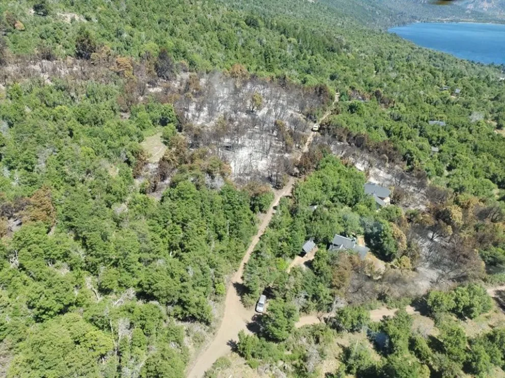 Hubo viviendas en peligro.
