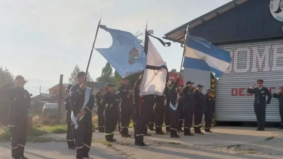El destacamento cuenta con un simulador que es utilizado por bomberos de la región incluso, de otros países.