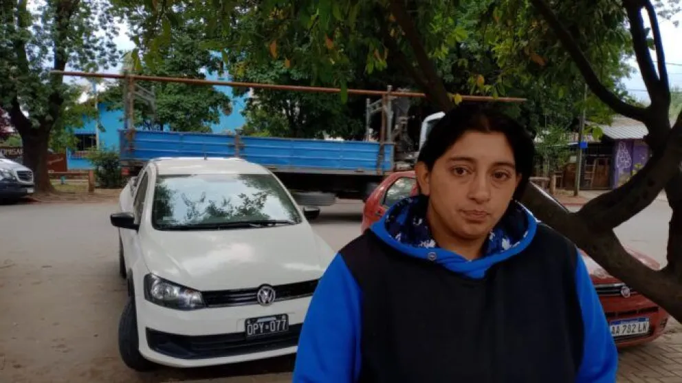 La mujer desmintió las versiones que dan a su pareja como el autor de los incendios (foto: gentileza InfoChucao)