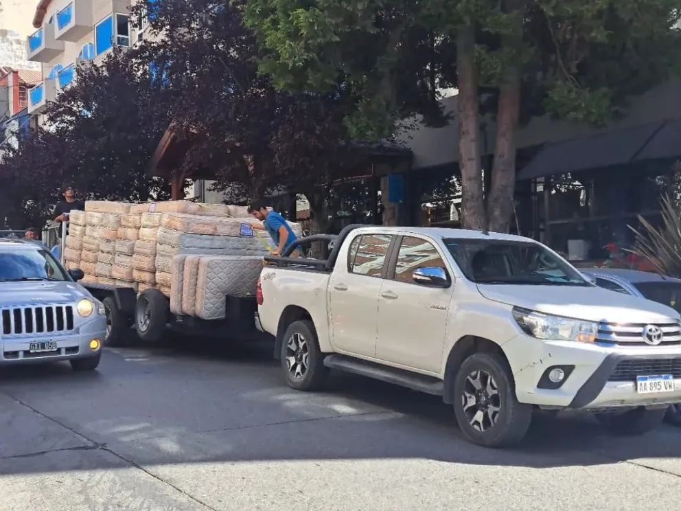 Ferrari está en permanente contacto y visitando El Bolsón.