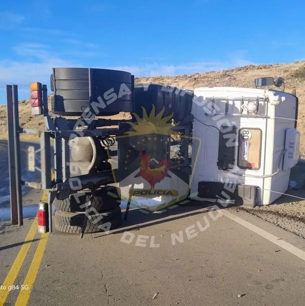 El accidente ocurrió en el sector de Collón Cura, sobre Ruta Nacional 237. 