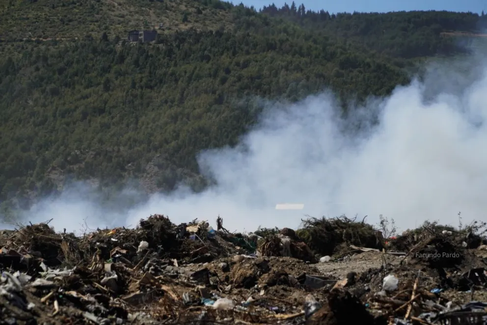 Los inconvenientes vinculados al Vertedero conforman una de las preocupaciones de la nueva agrupación barilochense (imagen de archivo: Facundo Pardo).