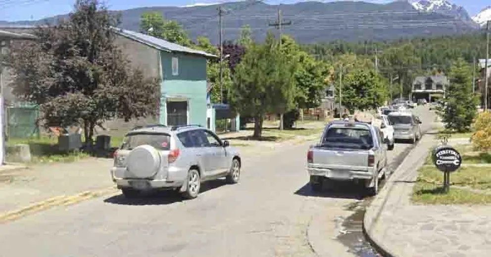 El hecho ocurrió en un hostel de calle Dorrego, de El Bolsón.