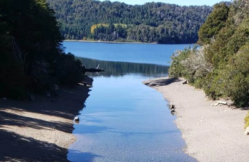 Destacan que el Arroyo Angostura es un ambiente protegido. Foto archivo.