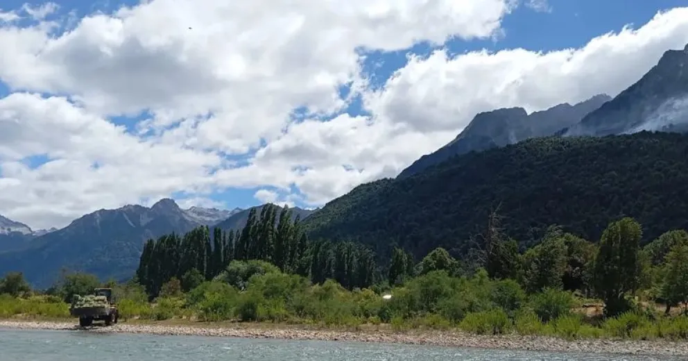 Se sigue trabajando en el Área Natural Protegida Río Azul-Lago Escondido (ANPRALE) para evitar que el fuego avance sobre la masa boscosa.