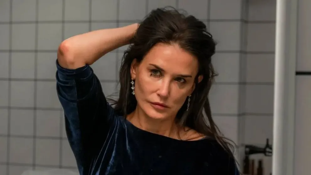 Al personaje de Demi Moore no le salen bien las cosas en "La sustancia".