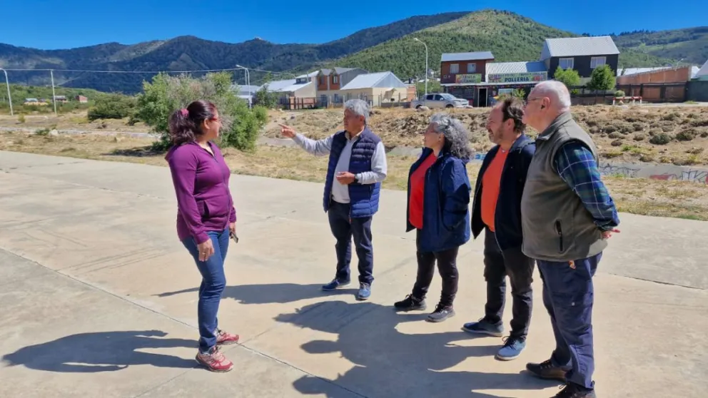 El acompañamiento de las autoridades en las recorridas diarias. 