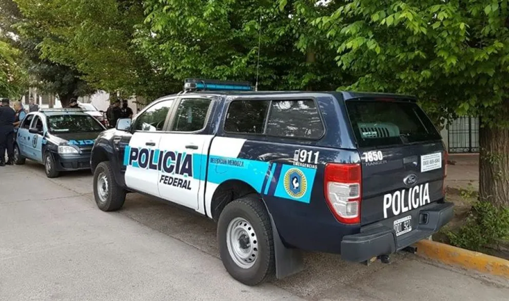 Durante los allanamientos de la Policía Federal en la ciudad bonaerense. 