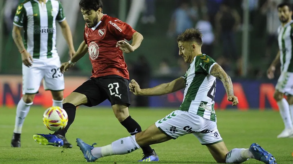 Partido de la octava jornada del interzonal del Torneo Apertura. 
