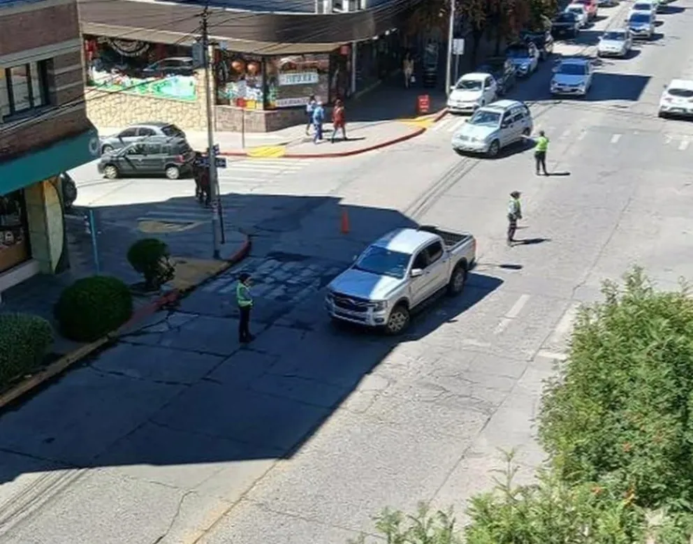 Un accidente vial que alerta a los vecinos de la ciudad. 