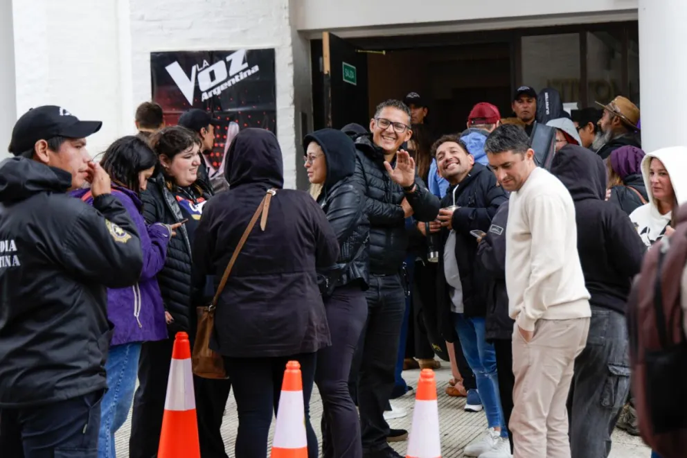 La Voz Argentina generó expectativa e ilusión en Bariloche (fotos: Eugenia Neme).