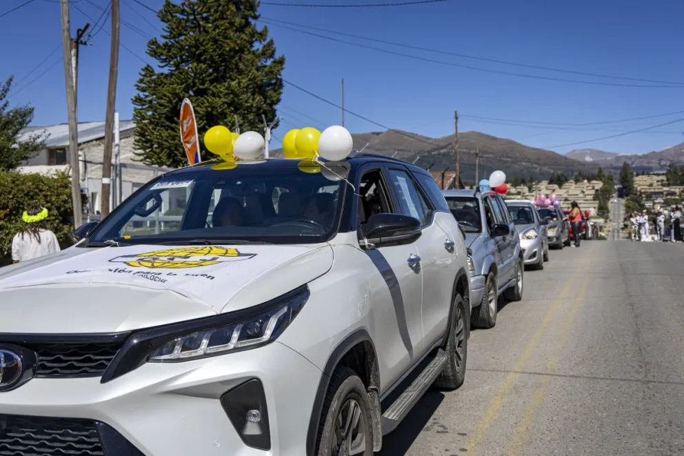 Colorida edición del Rally de la Mujer, un evento tradicional de Bariloche (foto: Eugenia Neme)