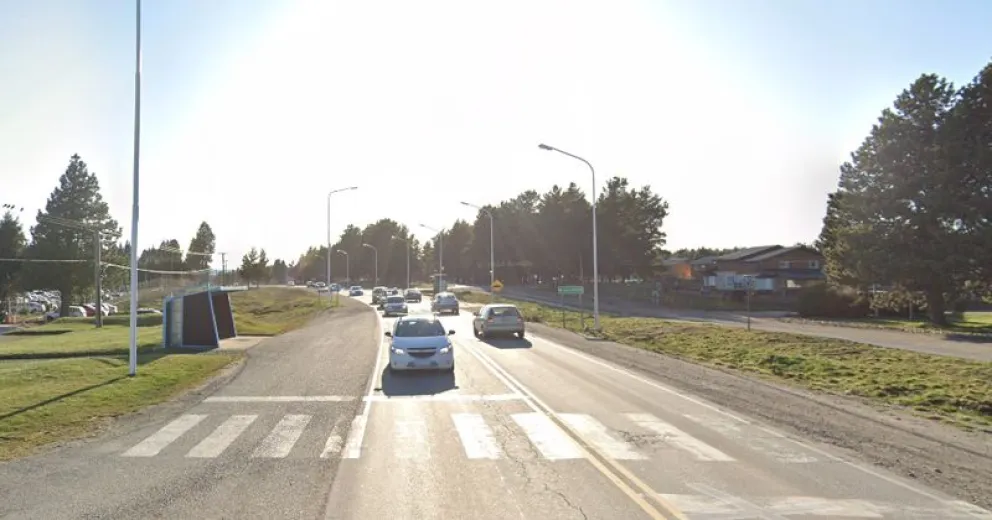 Debido a la restricción total del tránsito, las autoridades solicitaron a vecinos, vecinas y conductores circular con máxima precaución.