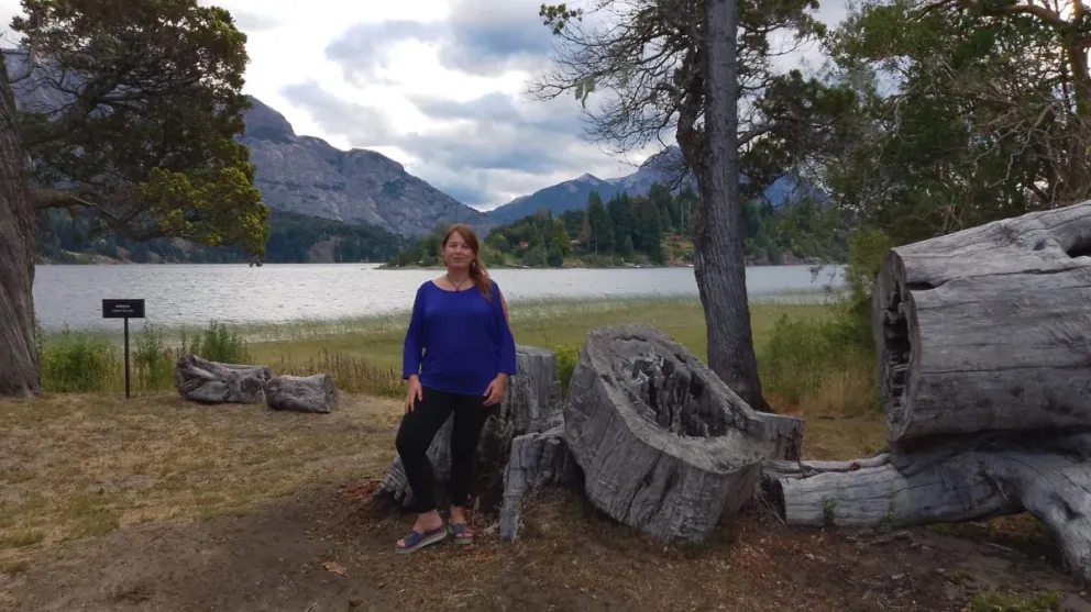 Las orillas del lago Moreno ya no serán lugar de trabajo para Fabiana.