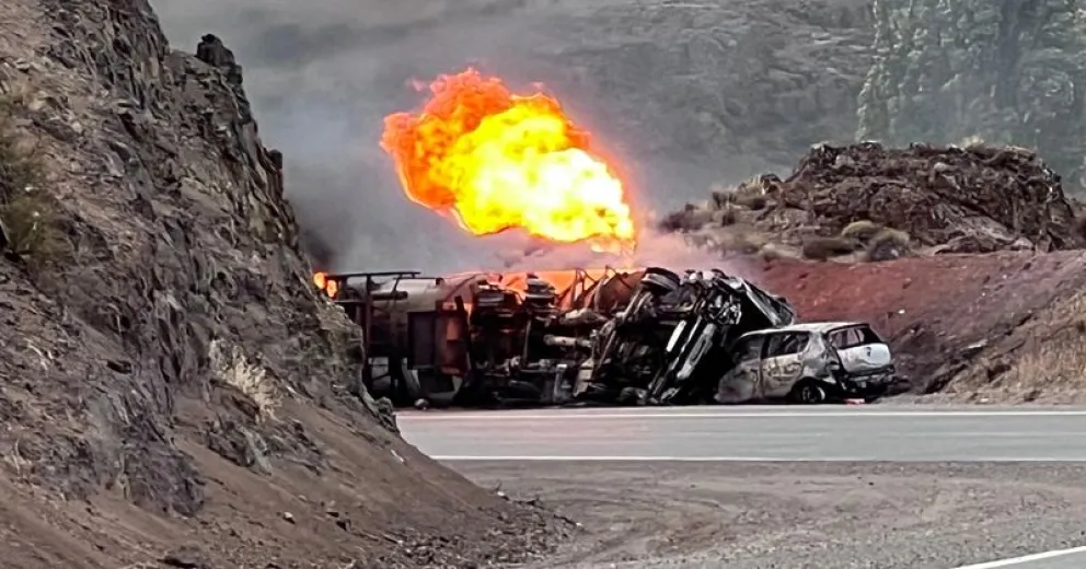 Hasta nuevo aviso la Ruta Nacional Nº 237 permanecerá cortada.