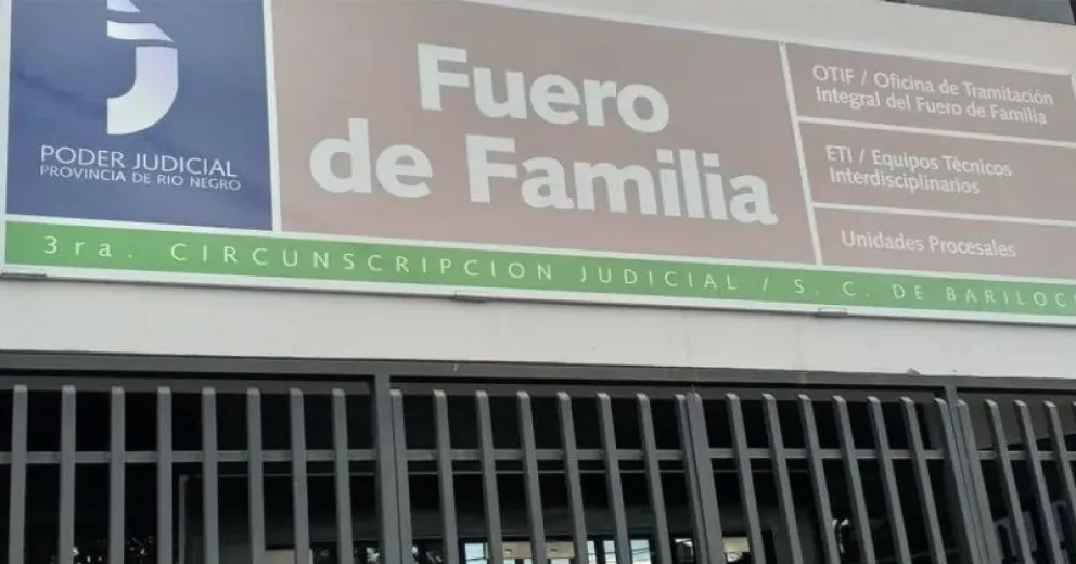 El fuero de calle Rivadavia y Gallardo, Bariloche.