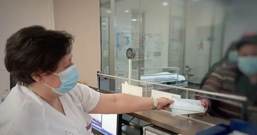 Dicen que es poco probable que el uso de las mascarillas se extienda más allá de los centros médicos.