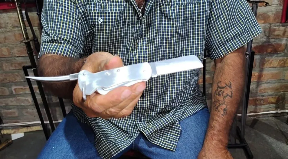 El protagonismo de las armas blancas en la guerra de Malvinas. 