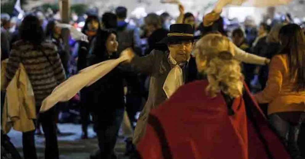 La cita es para esta tarde de domingo.