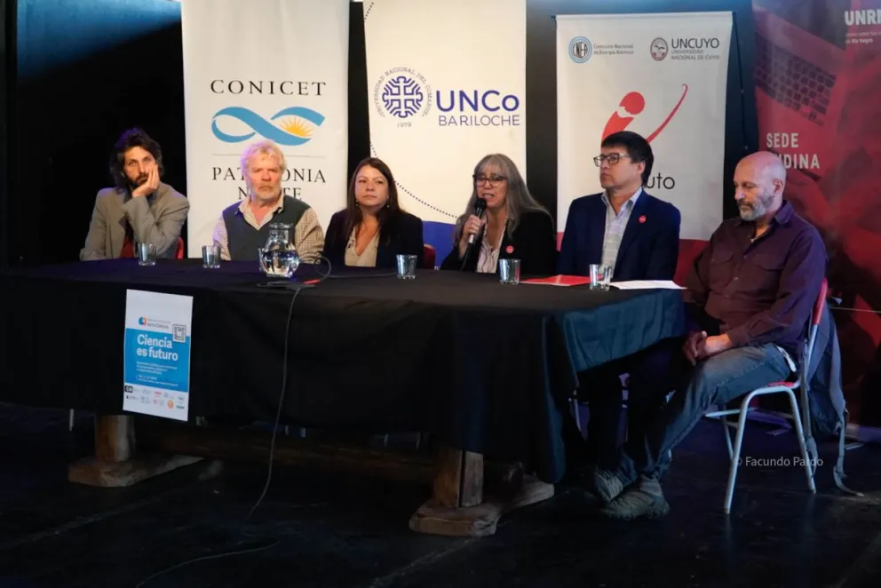 El Puerto San Carlos será uno de los escenarios de la Semana de la Ciencia (fotos: Facundo Pardo) 