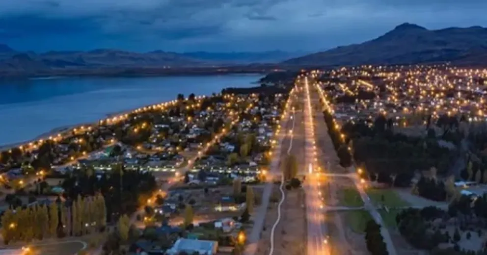 La fiscalía calificó el episodio como robo y violación de domicilio, atribuyéndole al imputado responsabilidad en calidad de autor.