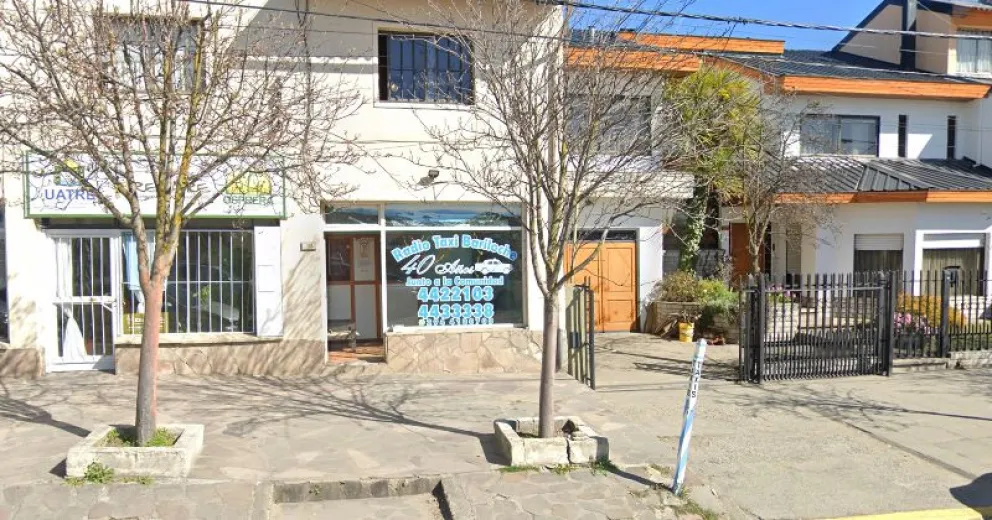 El hecho ocurrió este miércoles al mediodía en John O´Connor al 500, cuando el hombre estacionó en el espacio reservado para los taxistas.