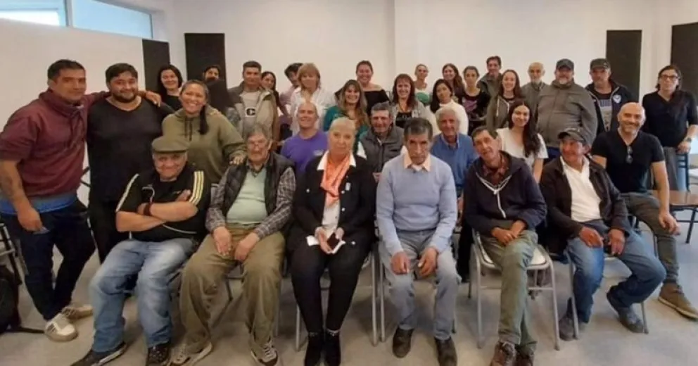 Visibilizar esta problemática social compleja y promover los derechos de las personas en situación de calle.