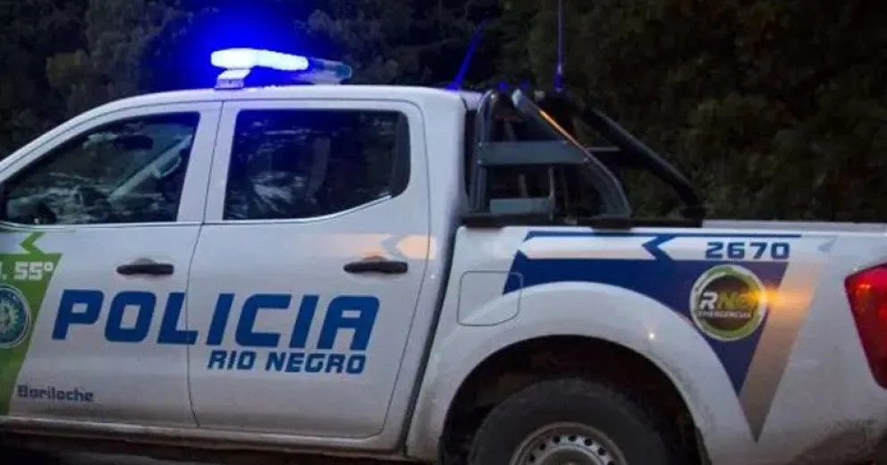 Los uniformados procedieron a la detención de la mujer por los daños ocasionados en el vehículo / Foto de archivo 