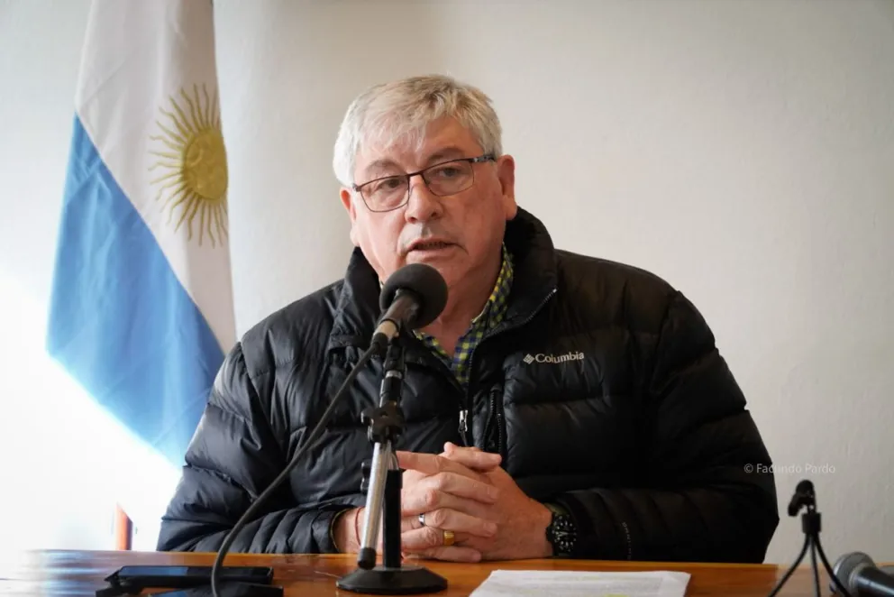 El intendente denuncia que hay excesiva burocracia en la esfera municipal (Foto: Facundo Pardo)