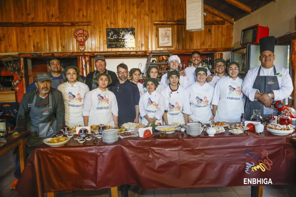 ENBHIGA compartió su labor en el territorio, enfocada en el turismo social, la gastronomía regional y los procesos comunitarios. Foto gentileza