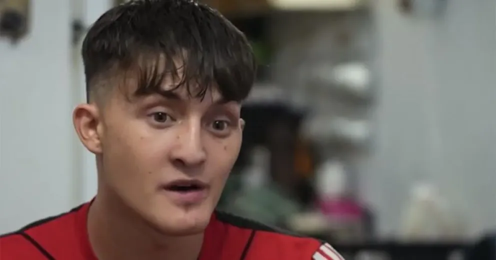 El joven continúa con su rehabilitación.