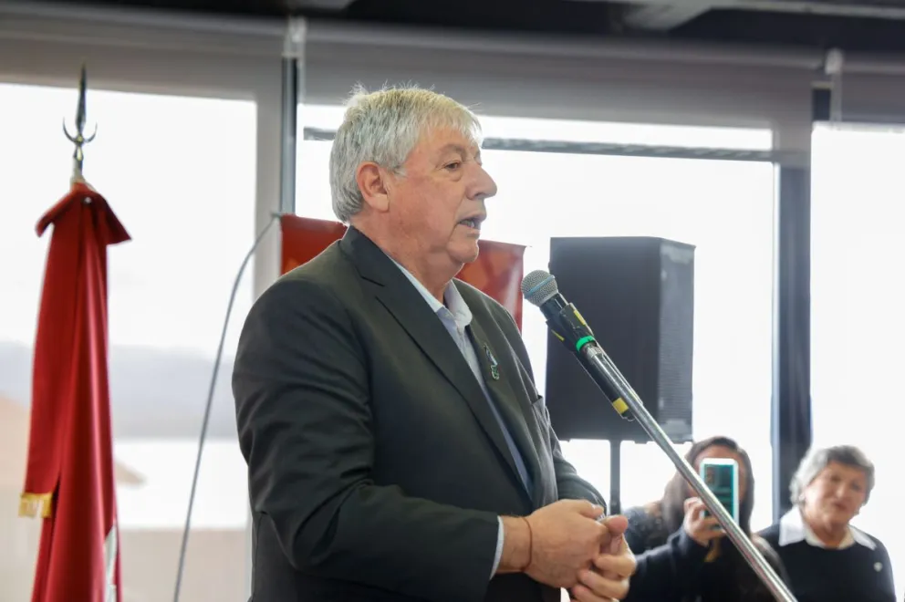 La presencia de las autoridades en la inauguración del auditorio / Fotos Euge Neme 